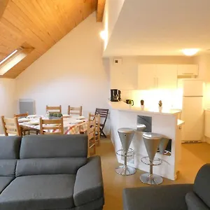  Appartement Saint-lary-soulan, 5 Pièces, 8 Personnes - Fr-1-457-278